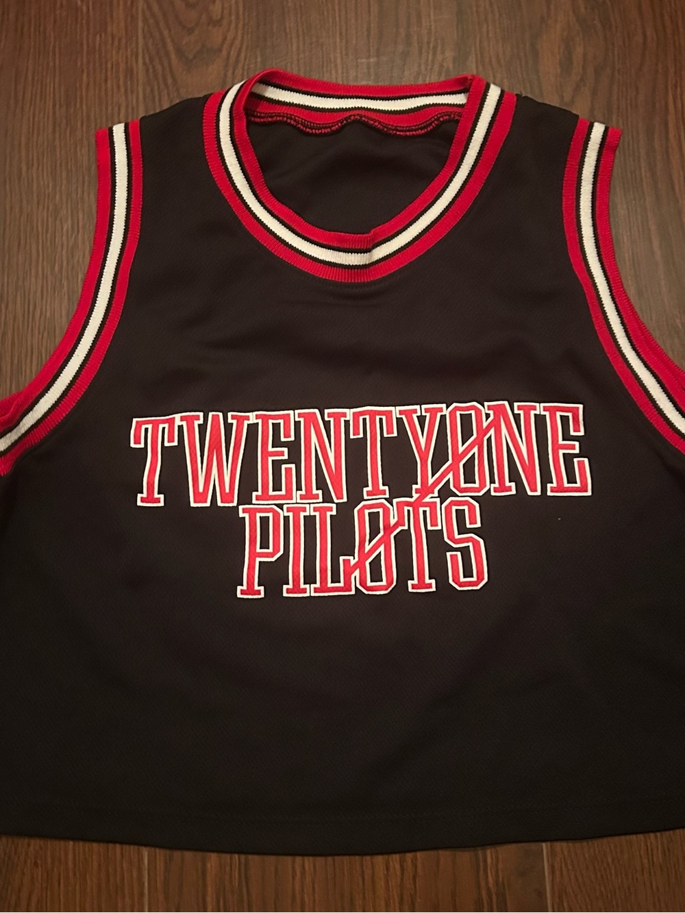 Black, Red & White Sleeveless Band Jersey Top